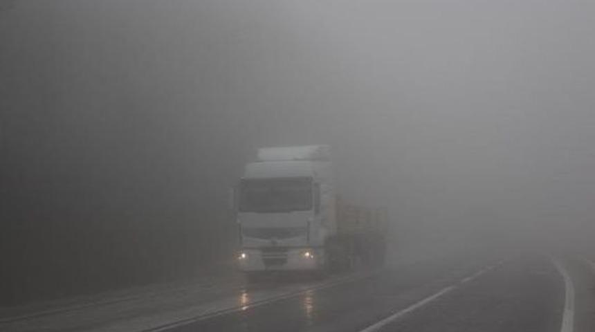 Bolu Dağı'nda Sis Ulaşımı Etkiledi