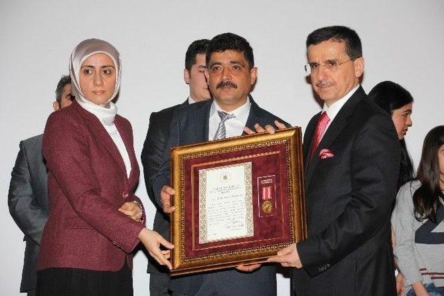 Hatay’da Devlet Övünç Madalyası Tevcih Töreni