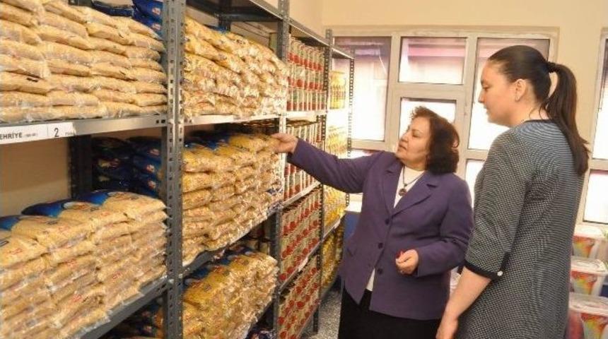 Sosyal Market Hizmete Girdi