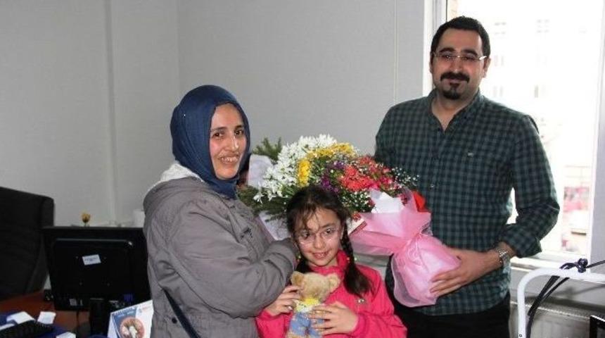 Hastadan Doktora S&uuml;rpriz Ziyaret