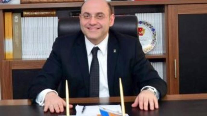 Ali &Ccedil;etinbaş: &Ccedil;anakkale Savaşları Şeref Abidesidir