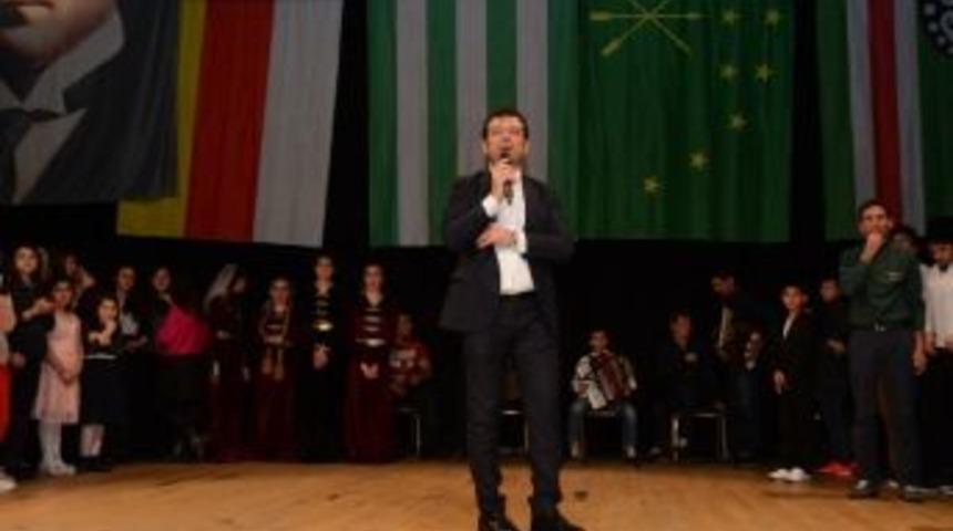 &Ccedil;erkez K&uuml;lt&uuml;r&uuml; Ve Adige Dili Beylikd&uuml;z&uuml;&rsquo;nde Yaşatıldı