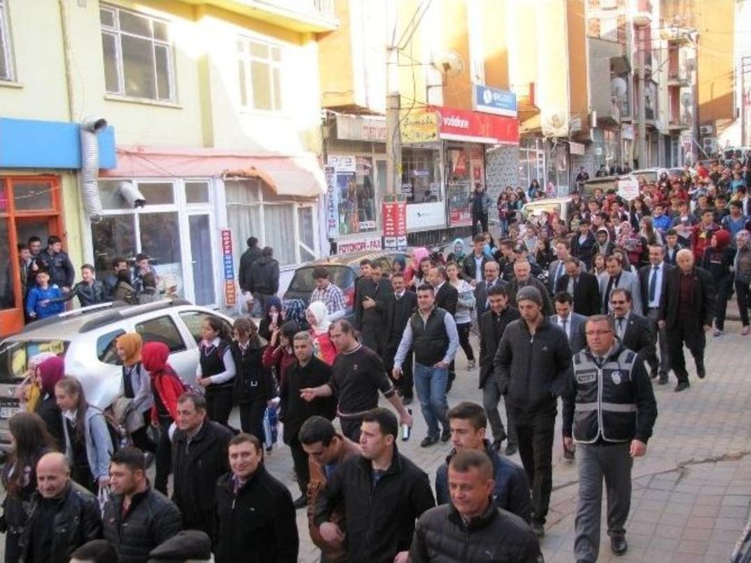 &rsquo;sağlıklı Beslenme Ve Hareketli Yaşam&rsquo; Y&uuml;r&uuml;y&uuml;ş&uuml;