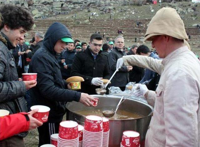 Kayseri’De Çanakkale Şehitleri Için 127 Bin 500 Fidan Dikildi