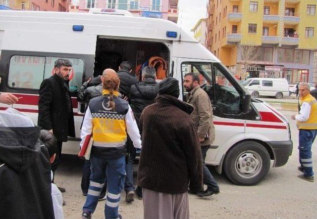 İntihara Kalkışan Şahsı Polis Vazgeçirdi