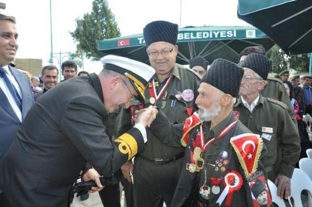 Nusret Mayın Gemisi'ne Ziyaretçi Akını