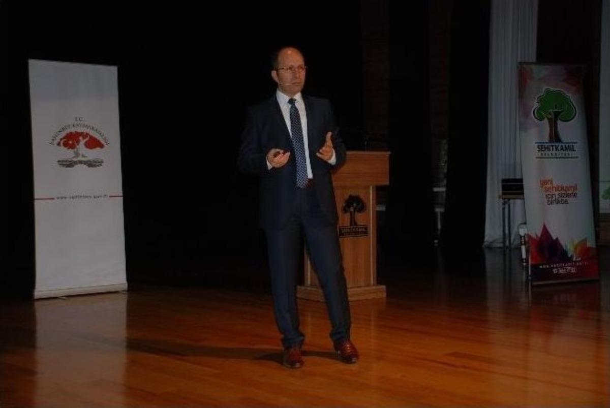 Gaziantep&rsquo;te Okuma Alışkanlığı Ve K&uuml;t&uuml;phaneler Konulu Seminer D&uuml;zenlendi