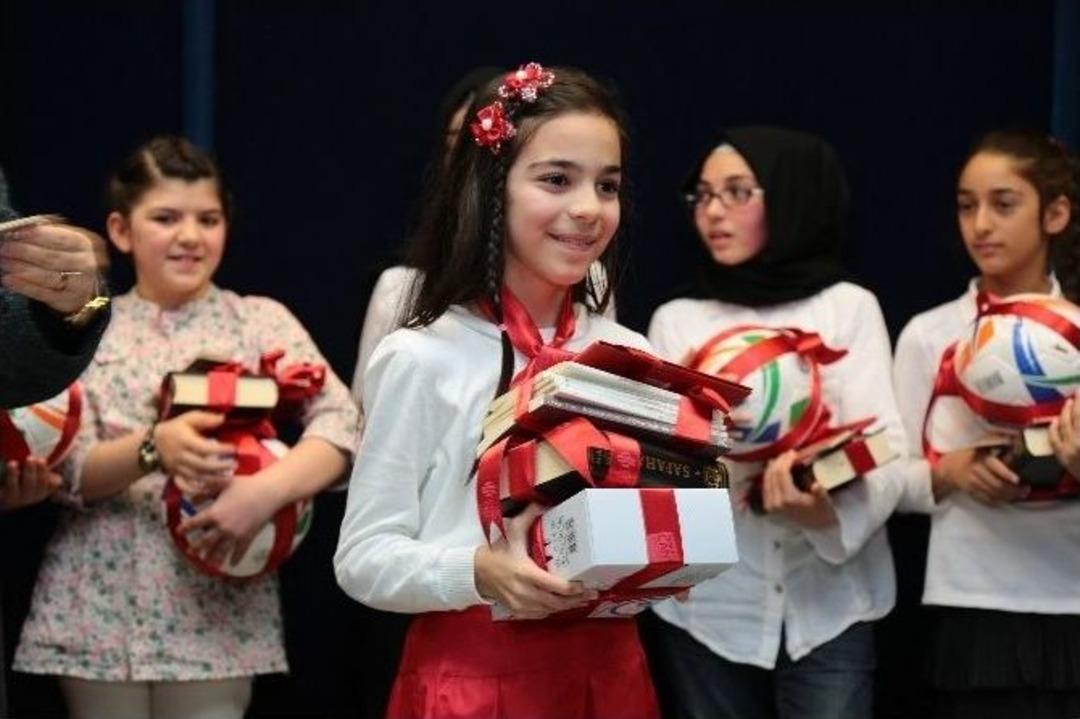 İstiklal Marşı, En G&uuml;zel &Uuml;mraniye&rsquo;de Okundu