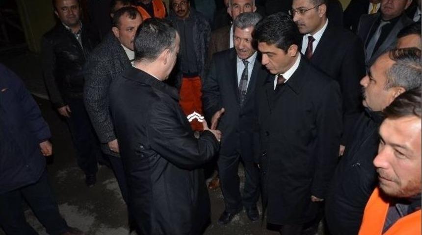 Başkan Saygılı Temizlik İş&ccedil;ilerini Ziyaret Etti