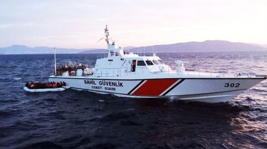 Bodrum&rsquo;da Sahil G&uuml;venlik Ekipleri 2 M&uuml;lteci Grubunu Kurtardı