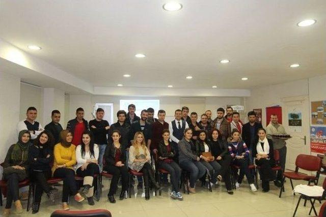 Uygulamalı Girişimcilik Kursu Sona Erdi 1