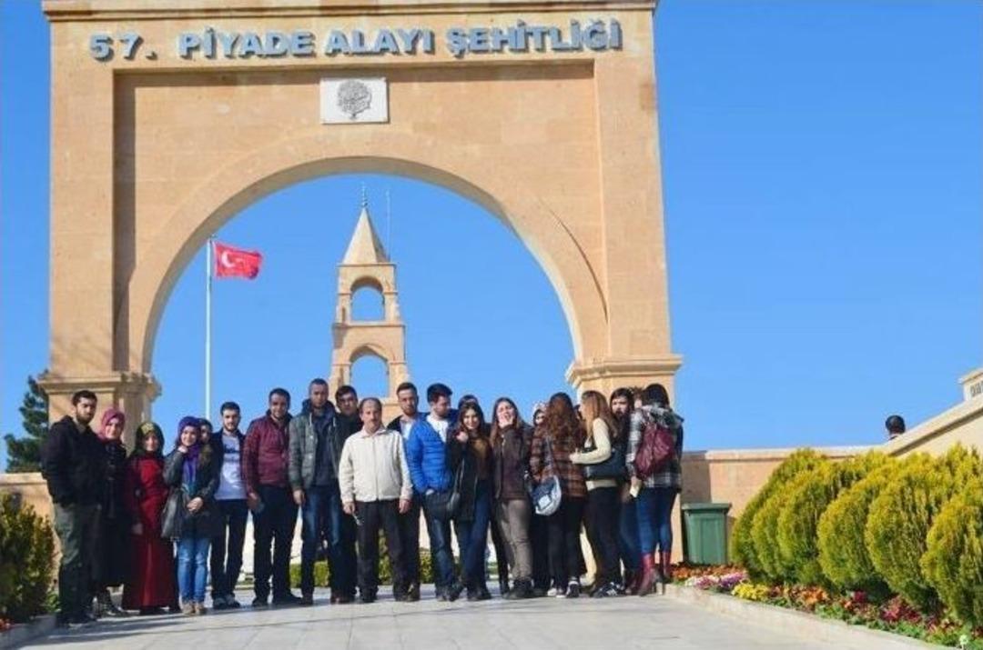 Myo &Ouml;ğrencileri &Ccedil;anakkale&rsquo;yi Gezdi