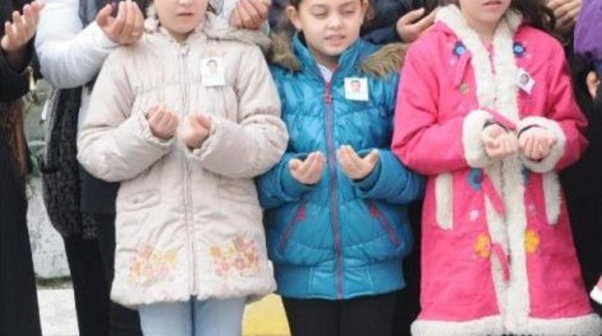 Beyin Kanamasından &Ouml;len Polis I&ccedil;in Cenaze T&ouml;reni