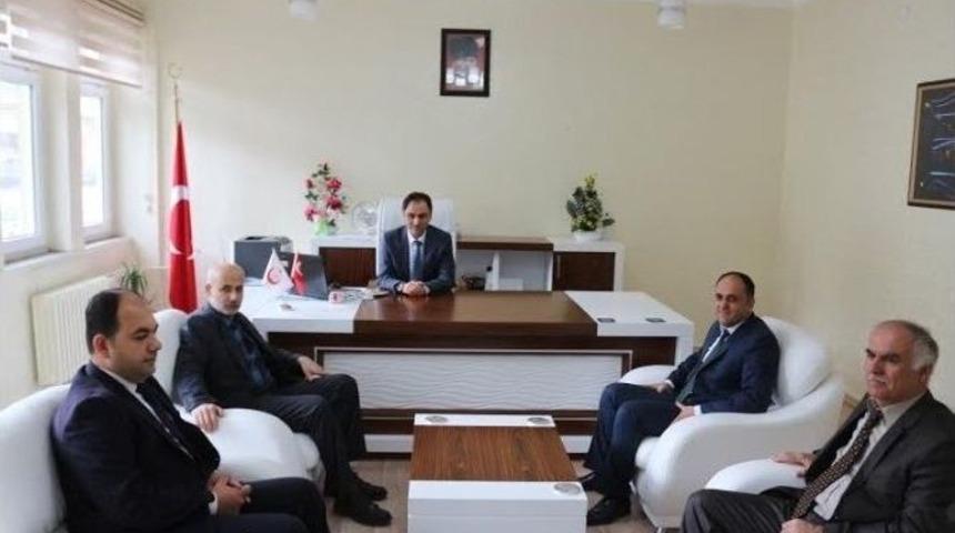 Başkan &Ouml;zaltun&rsquo;dan Hastaneye Tıp Bayramı Ziyareti