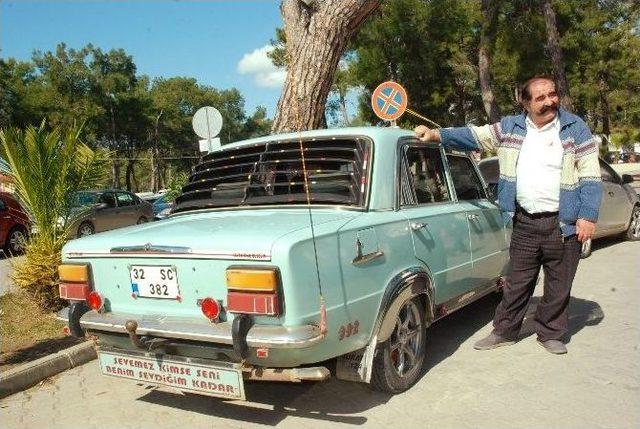 39 Yıllık Murat 124 Otomobiline Gözü Gibi Bakıyor