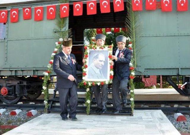 Atatürk'ün Mersin'e Gelişinin 92'inci Yıl Dönümü Kutlandı