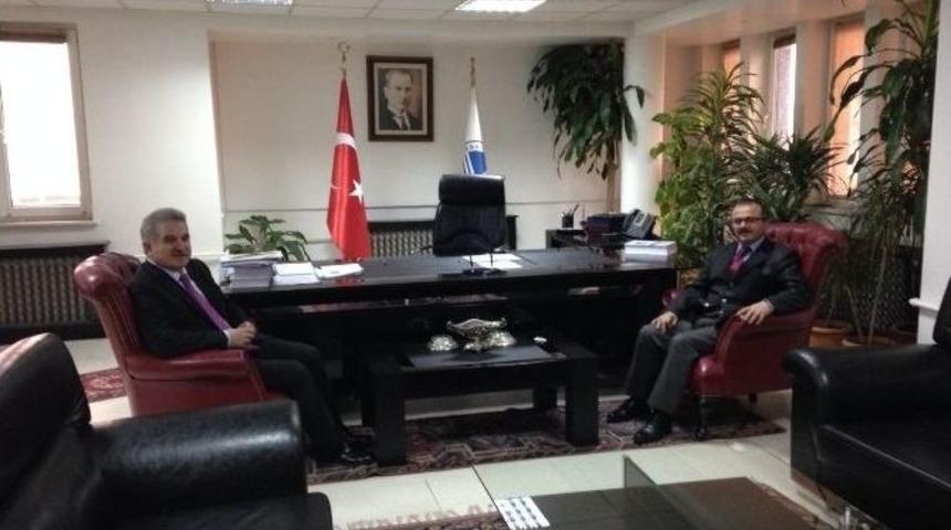 Dr. G&uuml;ndoğdu, Rekt&ouml;r Elmas İle Buluştu