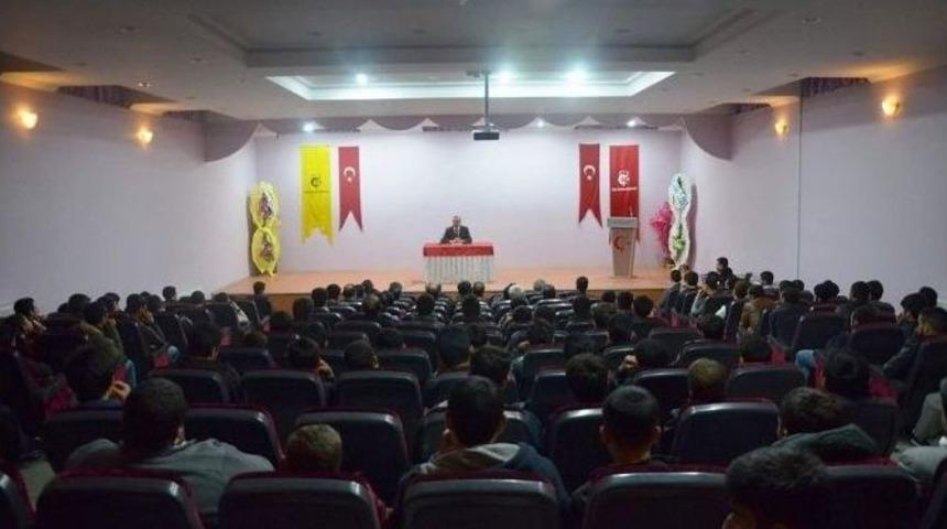 Bedi&uuml;zzaman Said Nursi Siirt&rsquo;te Anıldı