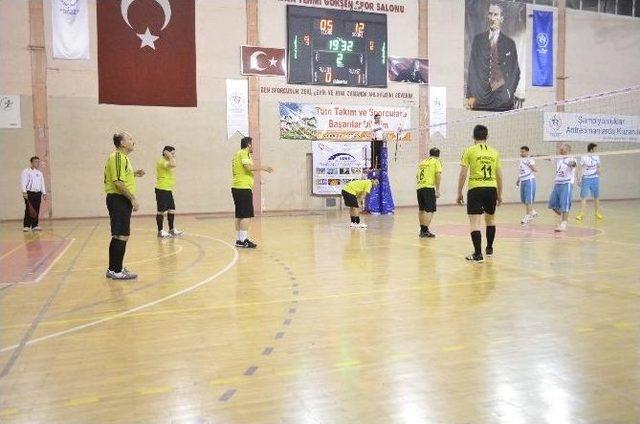 Çankırı’da Valilik Voleybol Turnuvası Başladı