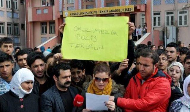 Van'da Polisin Öğrencilere Müdahalesine Kınama