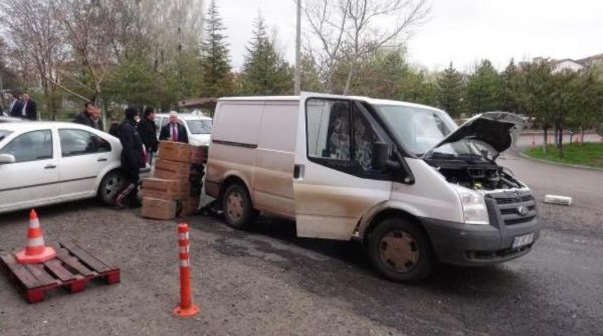 Aksaray'da 22 Bin Paket Ka&ccedil;ak Sigara Ele Ge&ccedil;irildi
