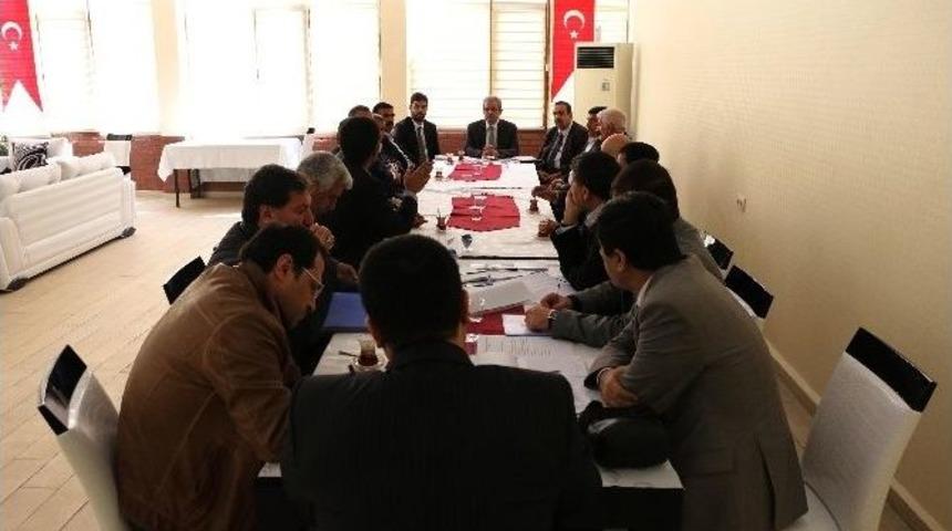 Fevzi Demirkol, 15 K&ouml;y Muhtarıyla G&ouml;r&uuml;şt&uuml;