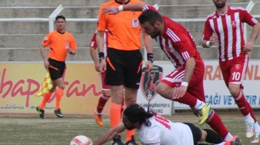 Erzincan Refahiyespor-Denizli B&uuml;y&uuml;kşehir Belediyespor: 2-4
