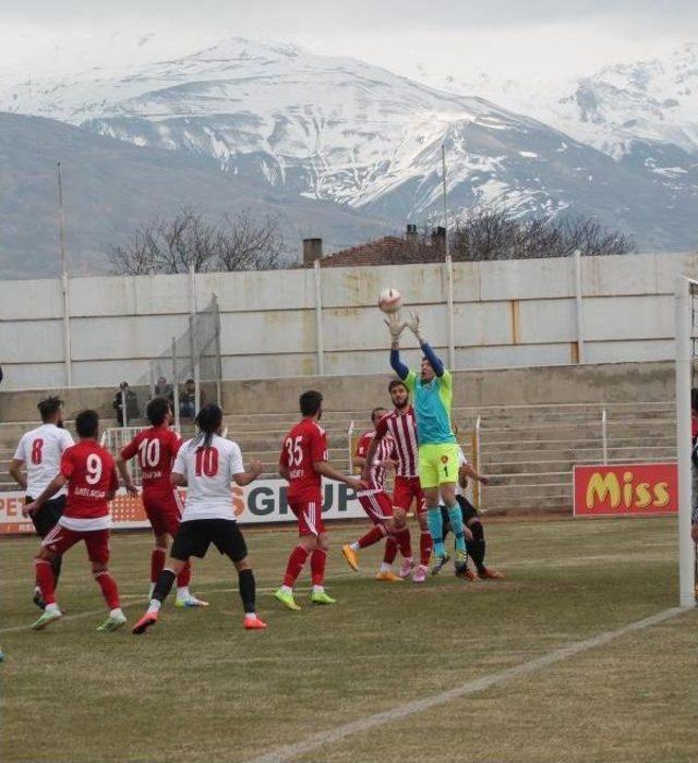 Erzincan Refahiyespor-Denizli Büyükşehir Belediyespor: 2-4