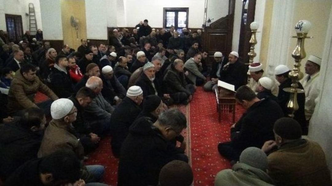 &Ccedil;anakkale Şehitleri Sabah Namazında Dualarla Anıldı