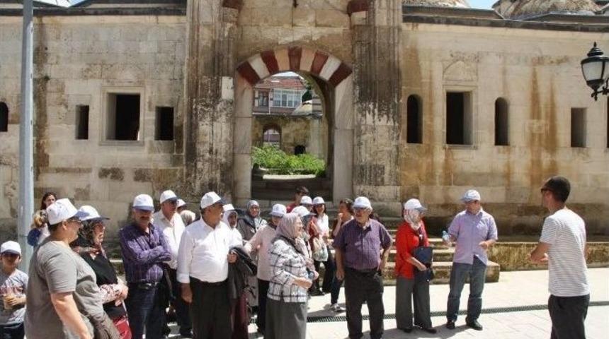 Ey&uuml;p Belediyesi&rsquo;nin K&uuml;lt&uuml;r Gezileri Başlıyor