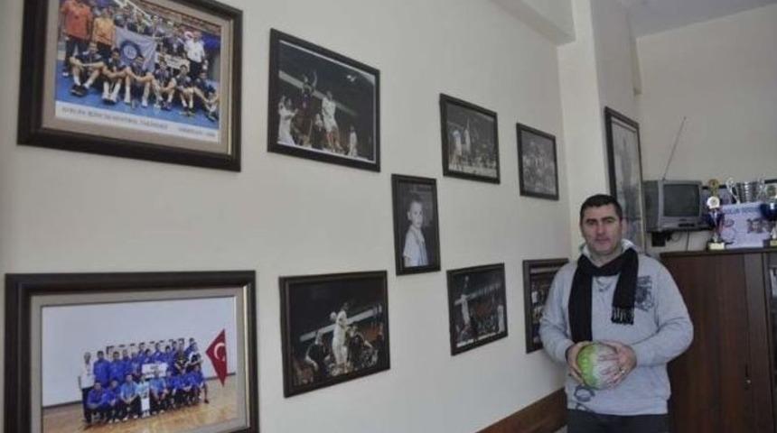 Gazili Akademisyenden B&uuml;y&uuml;k Başarı