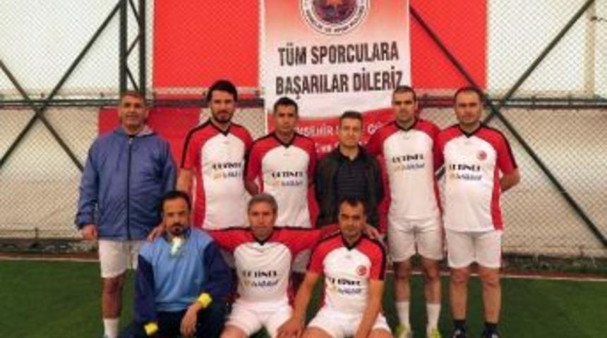 Emniyet M&uuml;d&uuml;rl&uuml;ğ&uuml; Futbol Turnuvasında Finalistler Belli Oldu