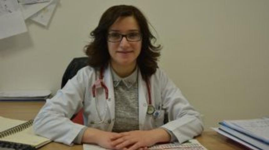 Ergenlikteki Fizyolojik Değişiklikler, Psikolojik Yanı Da Etkiliyor