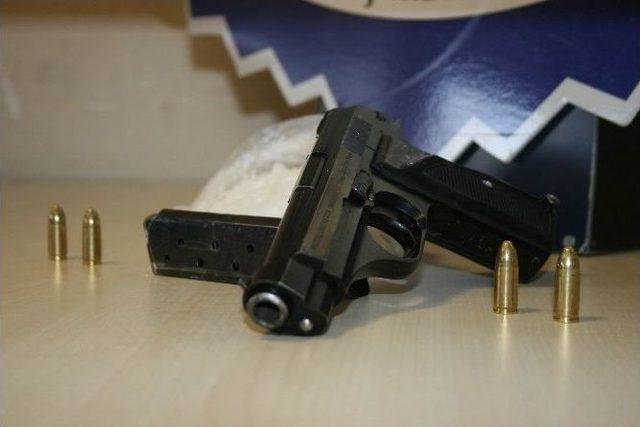 Bursa Polisi Zehir Tacirlerine Ge&ccedil;it Vermiyor 1