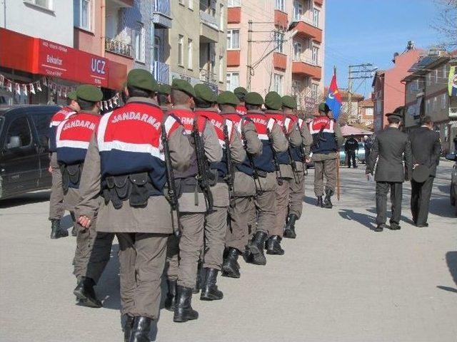 Hisarcık’ta Asker Şehitler İçin Yürüdü