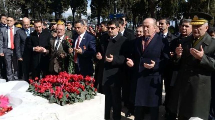 Edirnekapı Şehitliği'nde T&ouml;ren