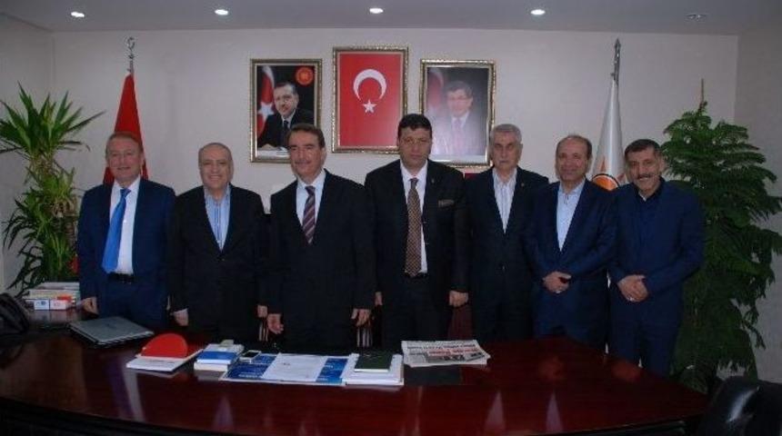 Dr. Nihat &Ouml;zkan&rsquo;dan Ak Parti İl Başkanını Ziyaret
