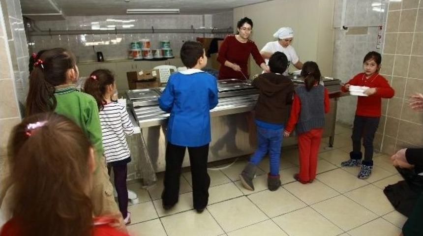 Denizli&rsquo;de 2 Bin 500 &Ouml;ğrenciye &lsquo;&ccedil;anakkale Men&uuml;s&uuml;&rsquo;