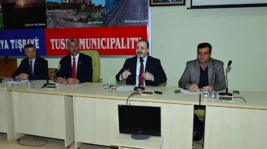 Başkan &Ouml;zg&ouml;k&ccedil;e Mahalle Muhtarlarıyla Bir Araya Geldi