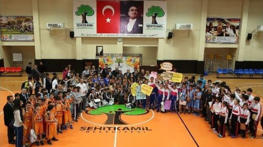 Basketbol Federasyonundan Başkan Fadıloğlu&rsquo;na Teşekk&uuml;r