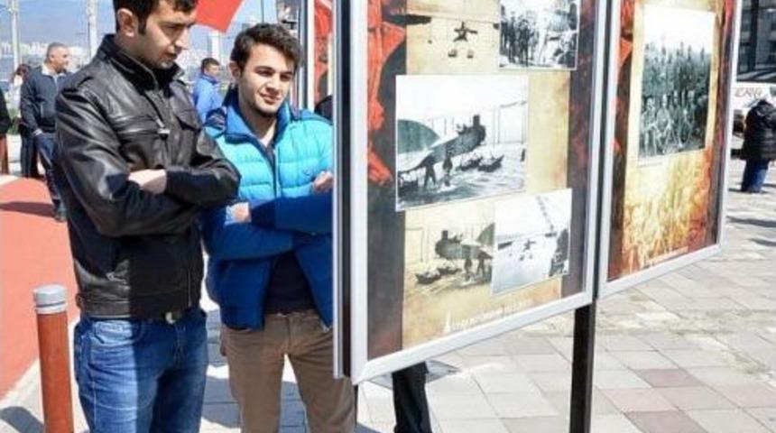 İzmir'de 100'&uuml;nc&uuml; Yıla &Ouml;zel 18 Mart Sergisi