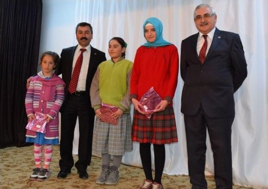 Pazarlar&rsquo;da Şehitleri Anma G&uuml;n&uuml; &Ccedil;eşitli Etkinliklerle Kutlandı