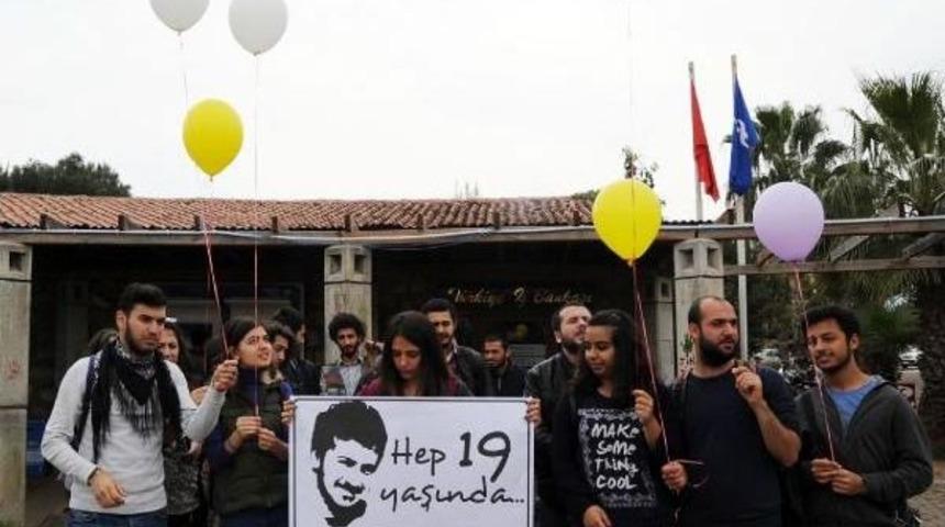 Ali İsmail Korkmaz'ı Duvara Resmettiler