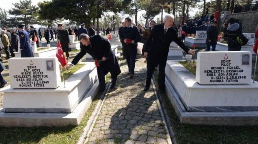 Protokolden Şehitlik Ziyareti