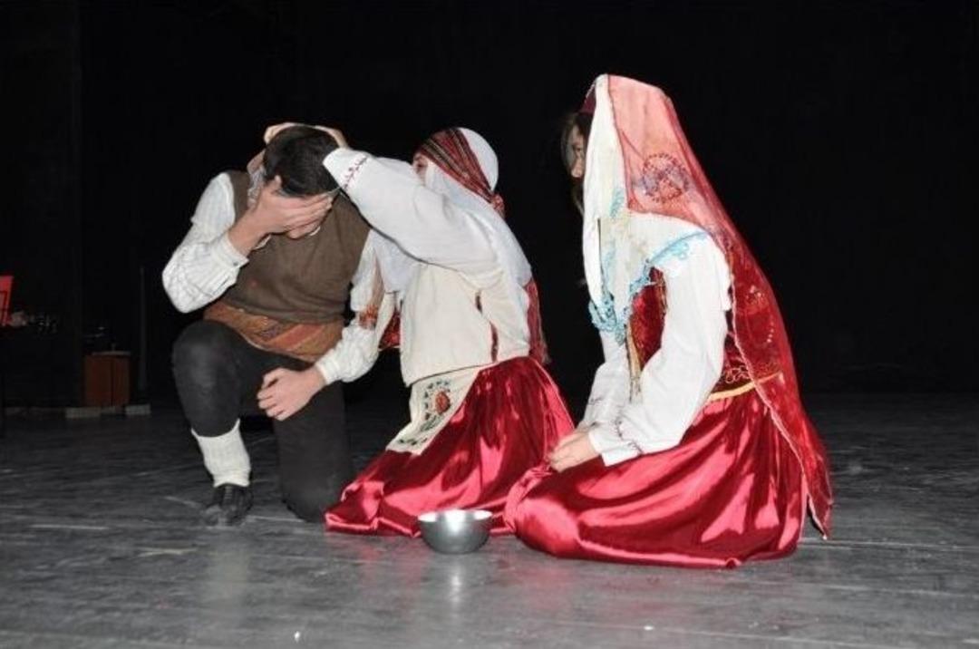 Sakarya&rsquo;da &Ccedil;anakkale Zaferi&rsquo;nin 100. Yılı Yapılan Etkinliklerle Anıldı