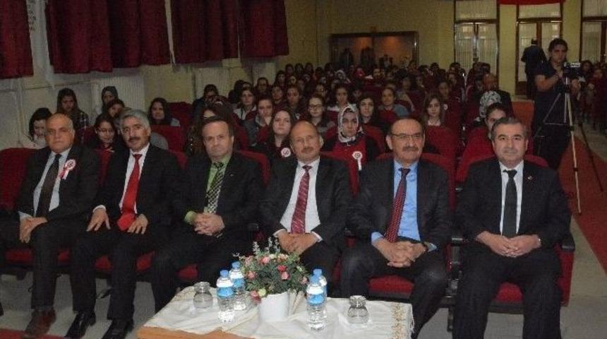 Yenişehirlioğlu &Ouml;ğrencilere &Ccedil;anakkale&rsquo;yi Anlattı