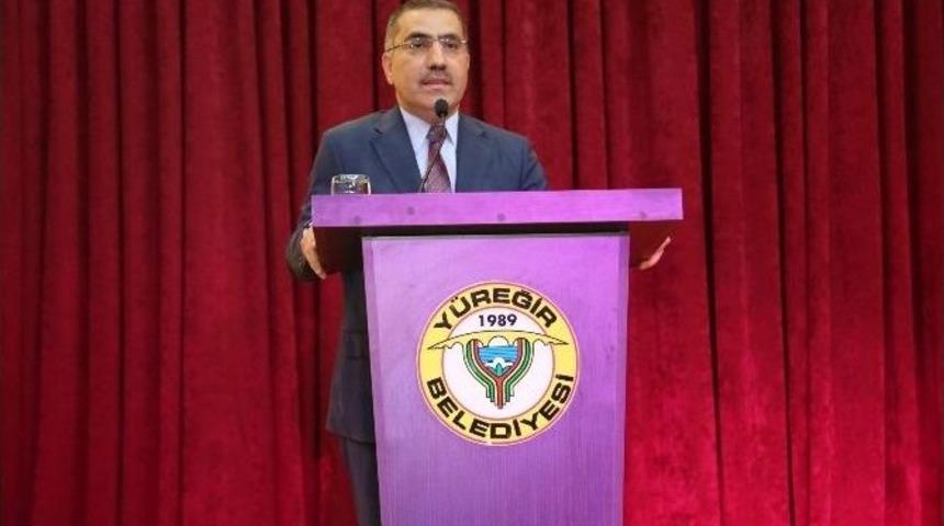 Y&uuml;reğir K&uuml;lt&uuml;r Merkezi&rsquo;nde Zafer Coşkusu