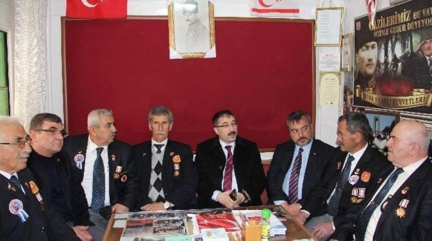 Ak Parti&rsquo;den Muharip Gaziler Ve Şehit Aileleri Derneğine Ziyaret