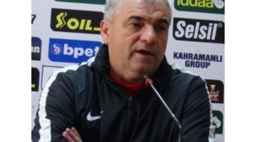 Mersin İdmanyurdu Teknik Direkt&ouml;r&uuml; Rıza &Ccedil;alımbay'dan Tepki