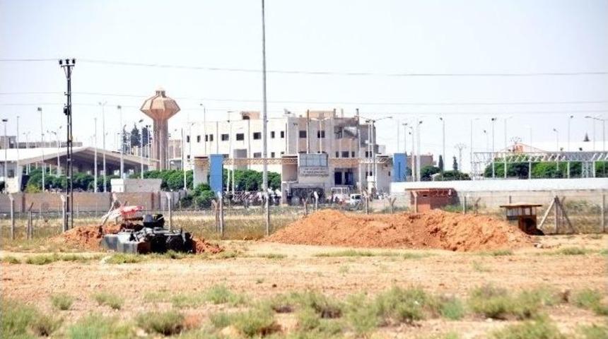 Suriye Telabyad&rsquo;taki Patlama Ak&ccedil;akale&rsquo;yi Tedirgin Etti